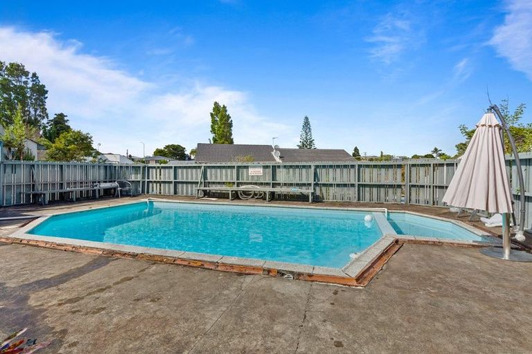 Photo of property in 11/29 James Street, Glenfield, Auckland, 0629