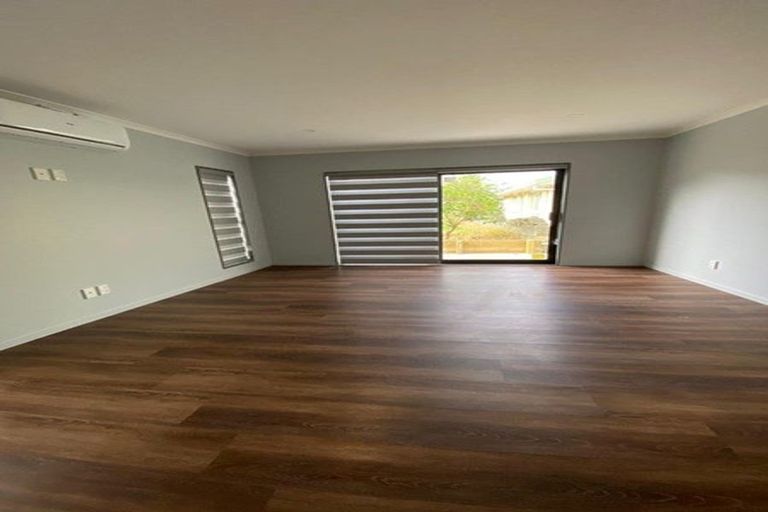 Photo of property in 188 Hill Road, Manurewa, Auckland, 2105