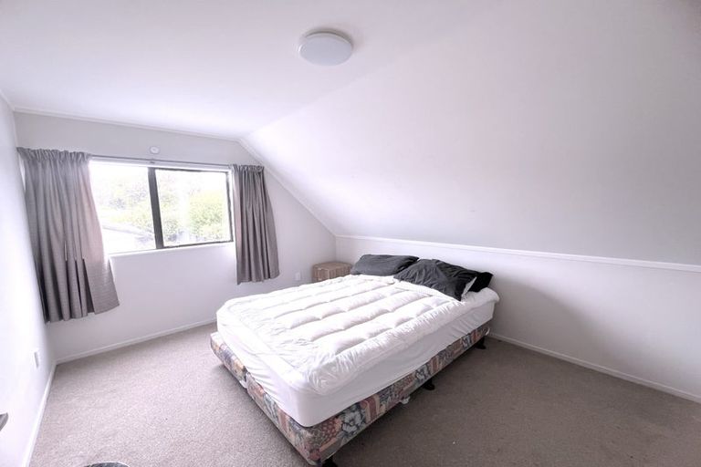 Photo of property in 50a Weldene Avenue, Glenfield, Auckland, 0629