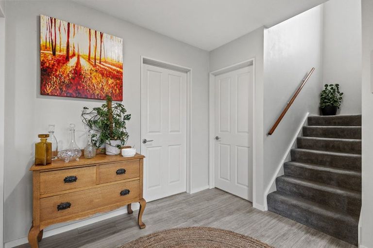 Photo of property in 40a Sawyers Arms Road, Northcote, Christchurch, 8052