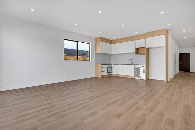 Photo of property in 34b Hari Road, Karaka, 2113