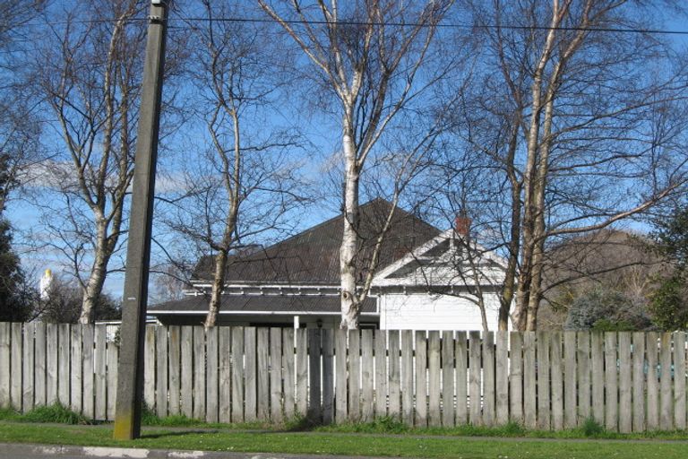 Photo of property in 71 Pukepapa Road, Marton, 4710