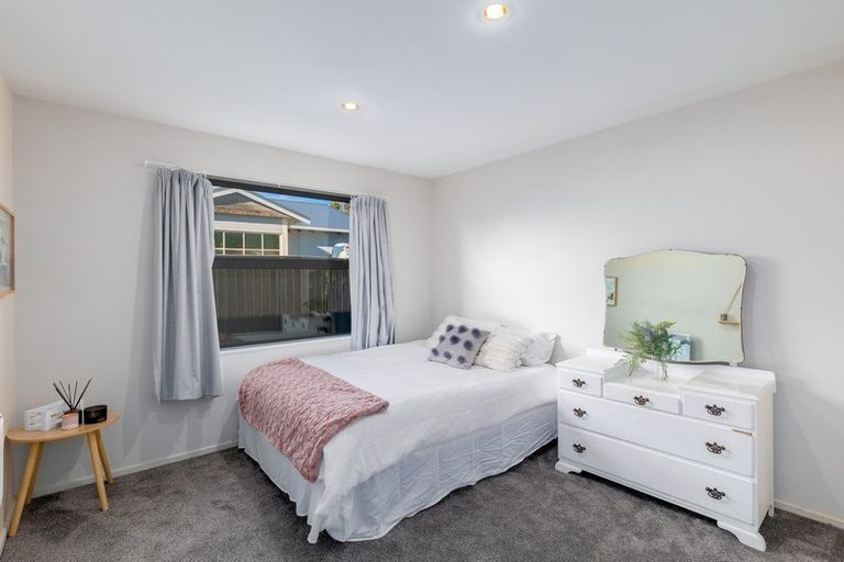 Photo of property in 15 Surrey Street, Linwood, Christchurch, 8062