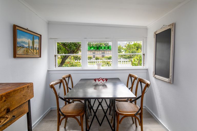 Photo of property in 6 Blyth Street, Clyde, 9330