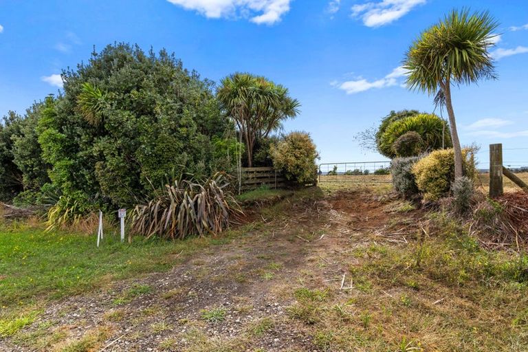 Photo of property in 171 Ohanga Road, Onaero, Urenui, 4383