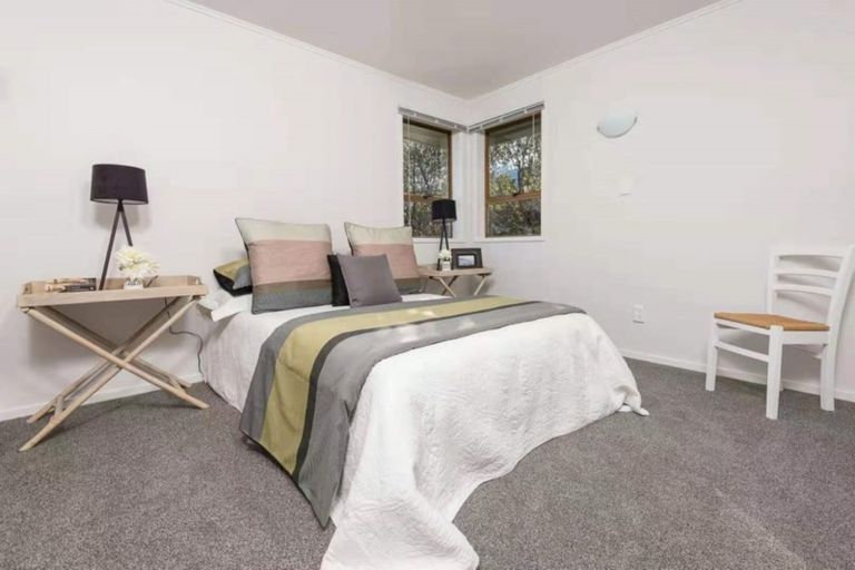 Photo of property in 78 Weatherly Road, Torbay, Auckland, 0630