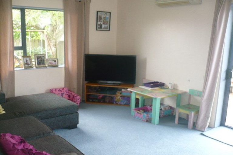 Photo of property in 7b Isabella Drive, Pukekohe, 2120