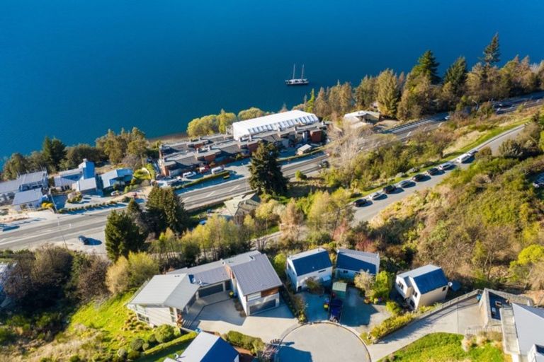 Photo of property in 6a Gum Lane, Queenstown, 9300