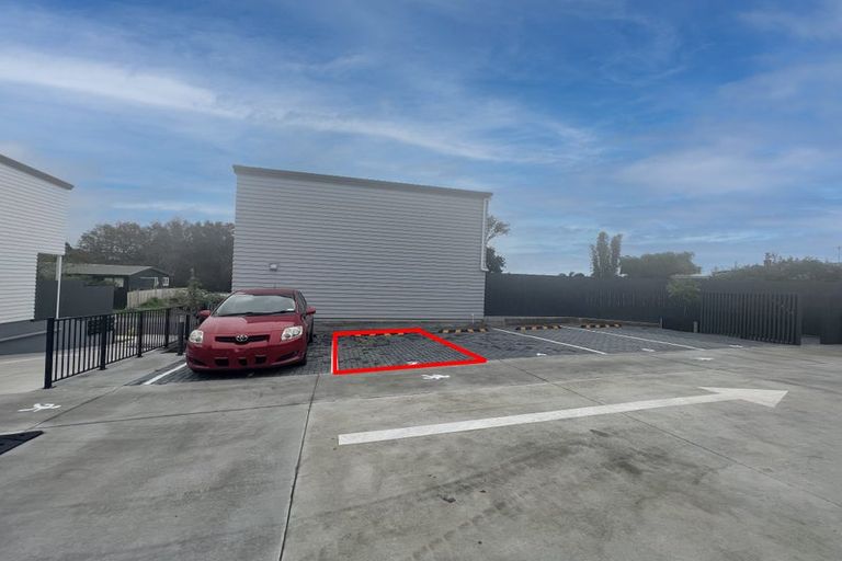 Photo of property in 2 Grove Lane, Pakuranga, Auckland, 2010