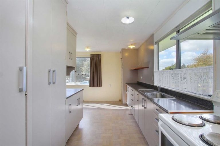 Photo of property in 25 Reynolds Road, Pukekohe, 2120