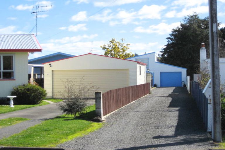 Photo of property in 23 Bennett Street, Waipawa, 4210