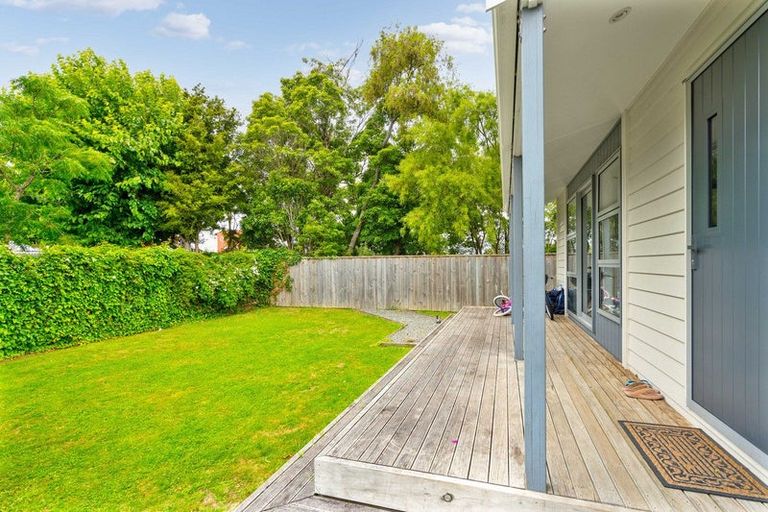 Photo of property in 9a Fraser Street, Masterton, 5810