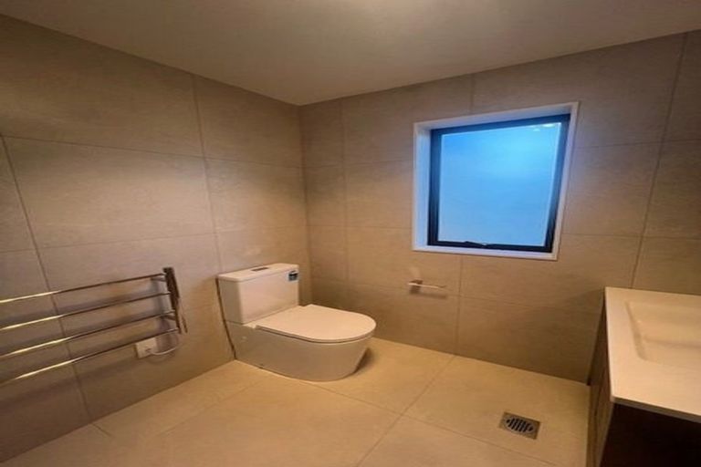 Photo of property in 38 Ahunga Road, Karaka, Papakura, 2113