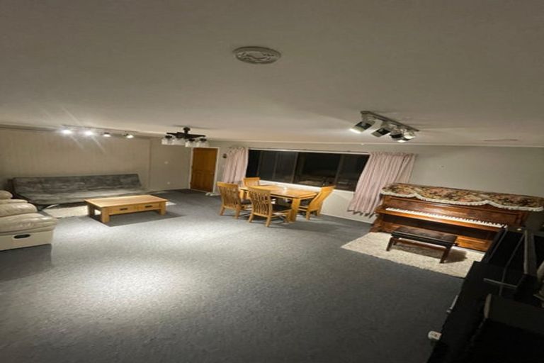 Photo of property in 87 Glamorgan Drive, Torbay, Auckland, 0630