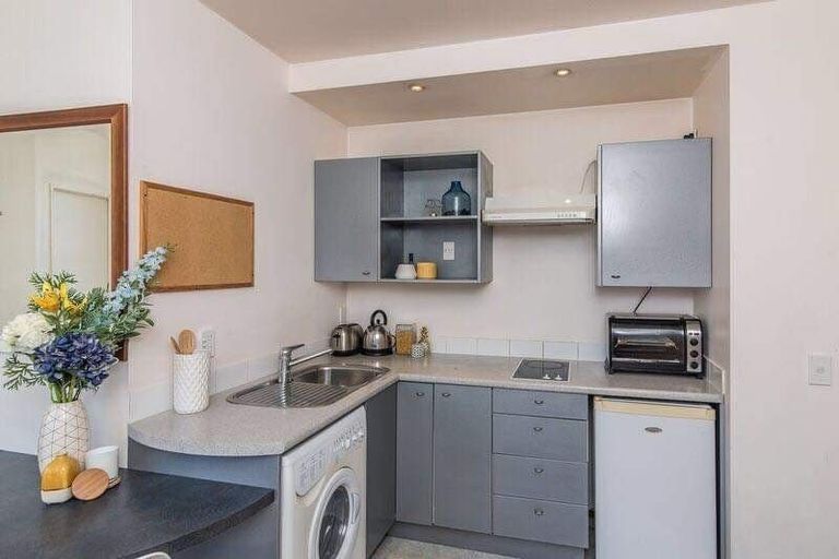 Photo of property in Hume House, 20/152u The Terrace, Wellington Central, Wellington, 6011
