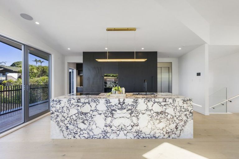 Photo of property in 61a Churchill Road, Murrays Bay, Auckland, 0630