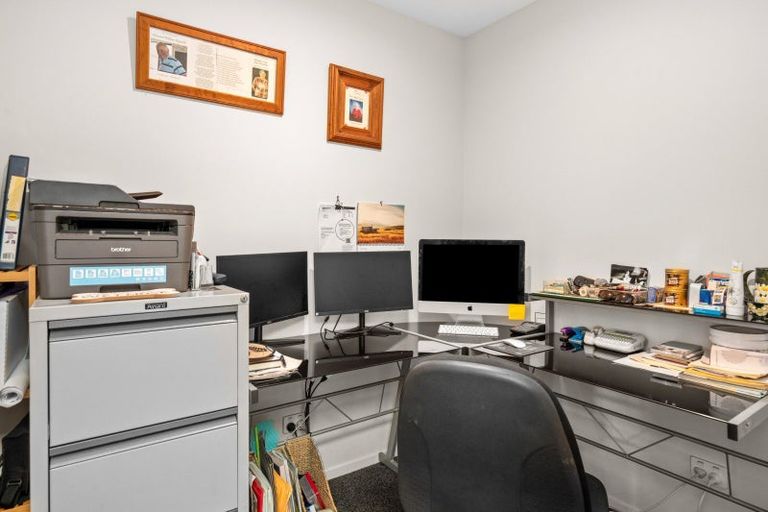 Photo of property in 57 Golden Road, Springvale, Alexandra, 9393