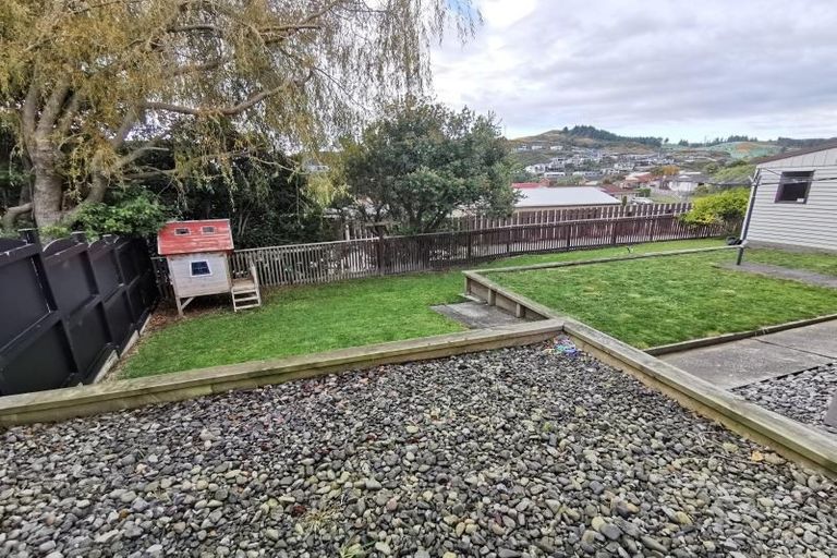 Photo of property in 1 Latitude Close, Whitby, Porirua, 5024