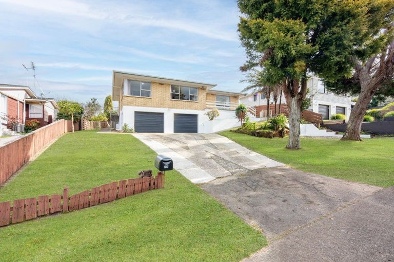 Photo of property in 15 Maple Avenue, Dinsdale, Hamilton, 3204