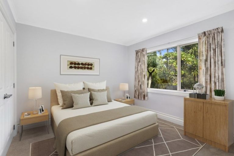 Photo of property in 81 Greenhithe Road, Greenhithe, Auckland, 0632