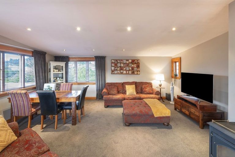 Photo of property in 25 Helston Road, Johnsonville, Wellington, 6037