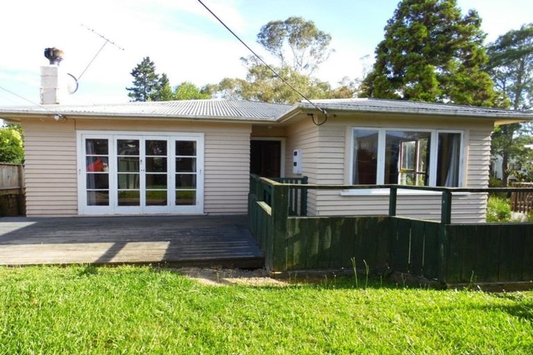 Photo of property in 47 Pomaria Road, Henderson, Auckland, 0610