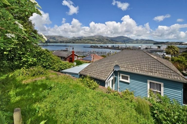 Photo of property in 18 Simeon Quay, Lyttelton, 8082