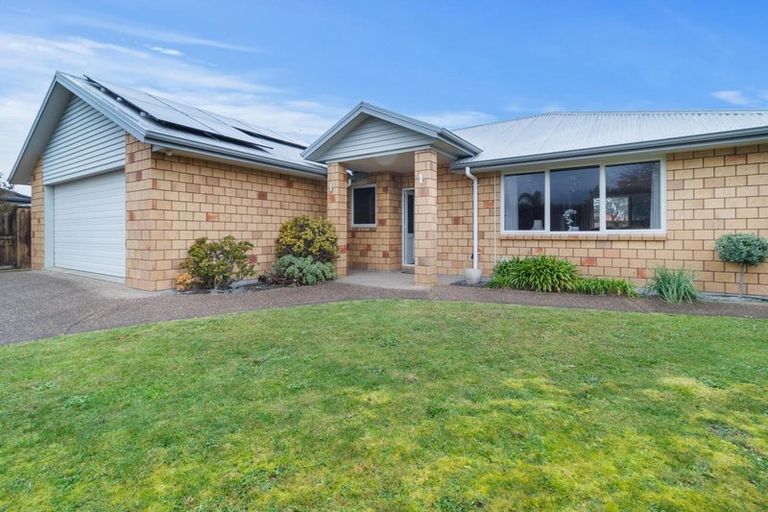 Photo of property in 15 Burr Street, Cambridge, 3434
