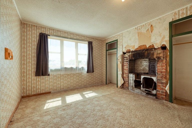 Photo of property in 31 Karaka Street, Helensville, 0800