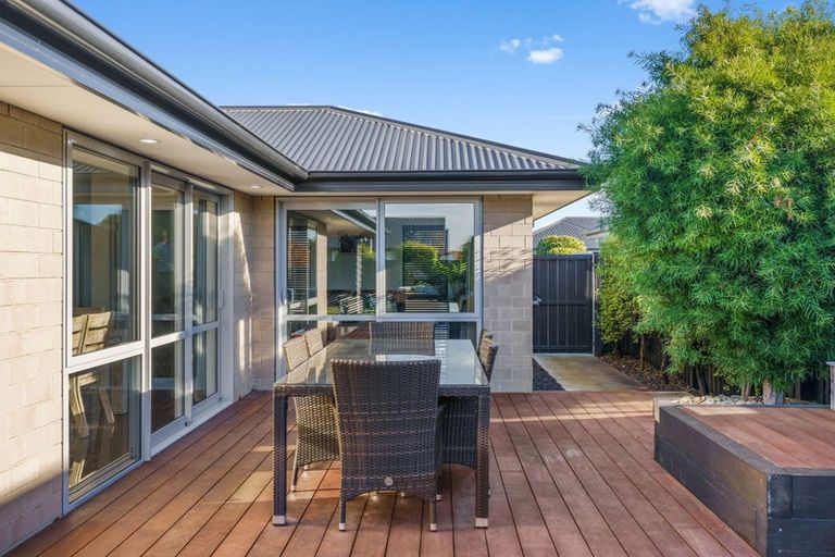 Photo of property in 6 Elgin Place, Prebbleton, 7604