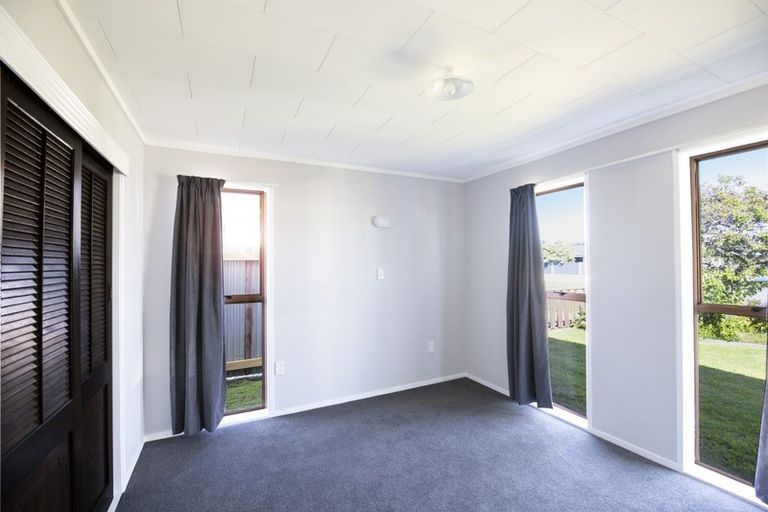 Photo of property in 37 York Avenue, Tamatea, Napier, 4112