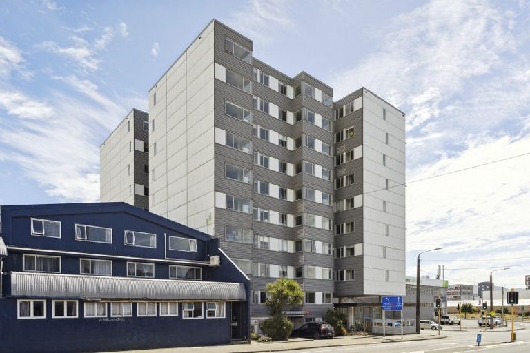 Photo of property in Cube Apartments, 7j/242 Taranaki Street, Mount Cook, Wellington, 6011