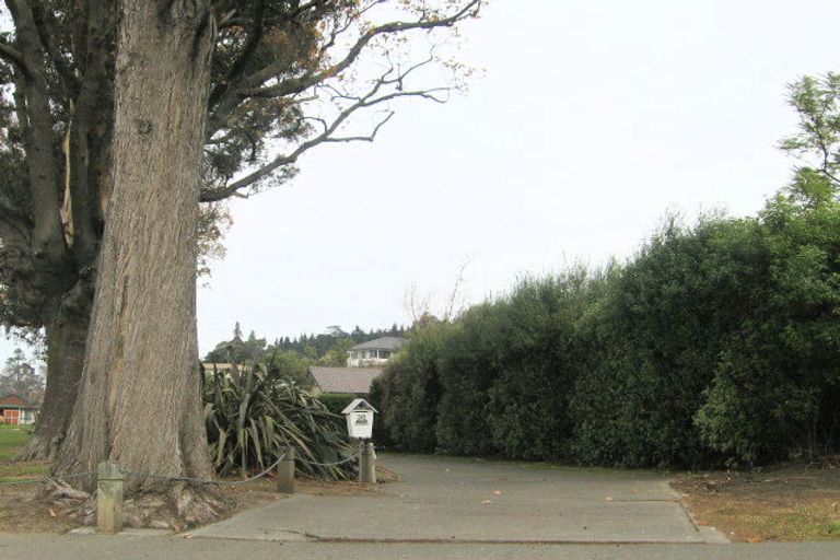 Photo of property in 28 Otatara Road, Taradale, Napier, 4112