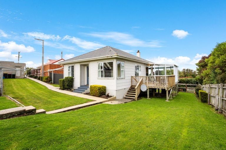Photo of property in 114 Tomahawk Road, Andersons Bay, Dunedin, 9013