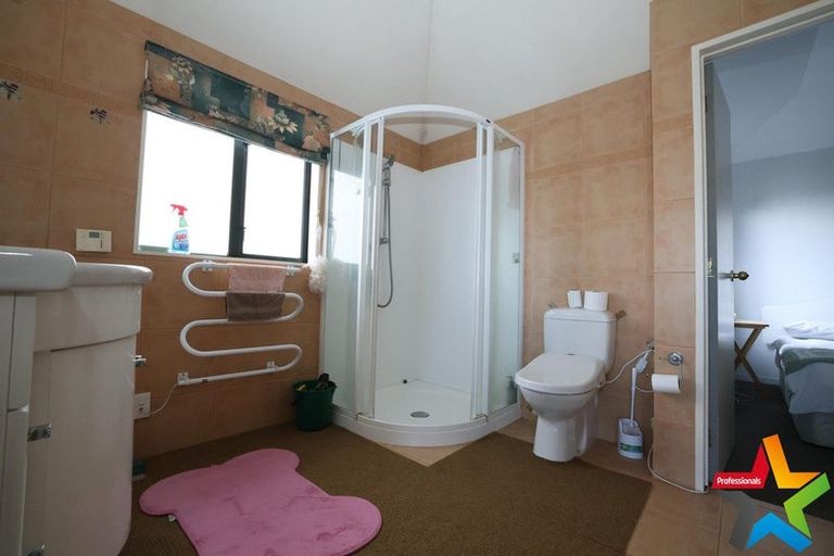 Photo of property in 31 Ewing Grove, Acacia Bay, Taupo, 3330