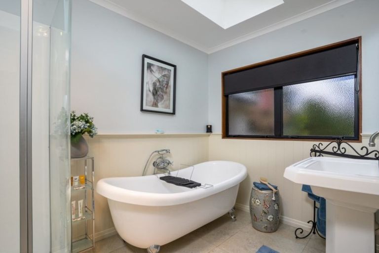 Photo of property in 13c Reading Street, Greytown, 5712