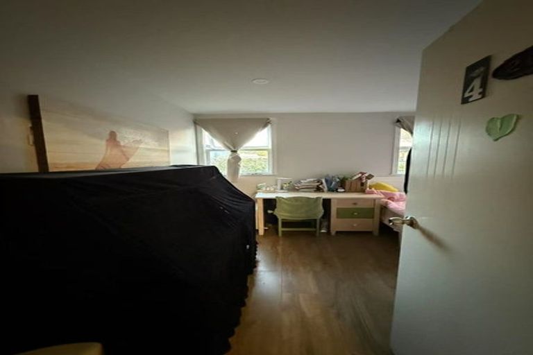 Photo of property in 2/4 Sydney Street, Hauraki, Auckland, 0622