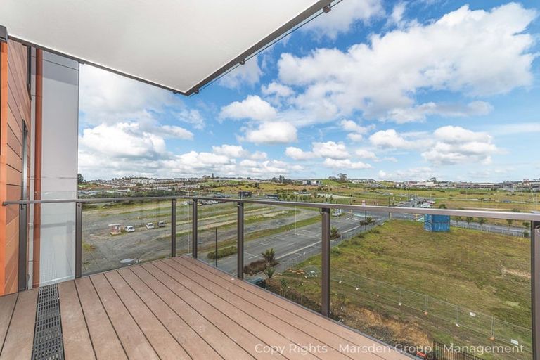 Photo of property in 105/3 Kaipiho Lane, Albany, Auckland, 0632