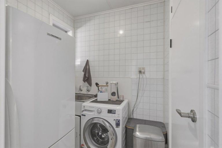 Photo of property in 4a Blake Street, Waitara, 4320