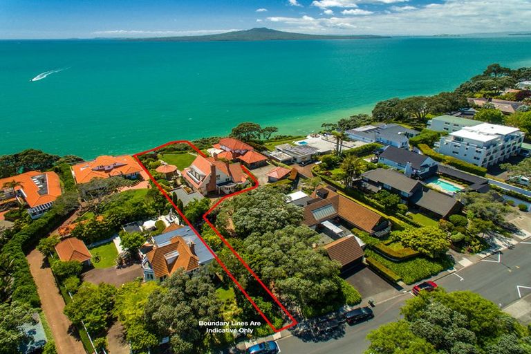 Photo of property in 27 Clifton Road, Hauraki, Auckland, 0622