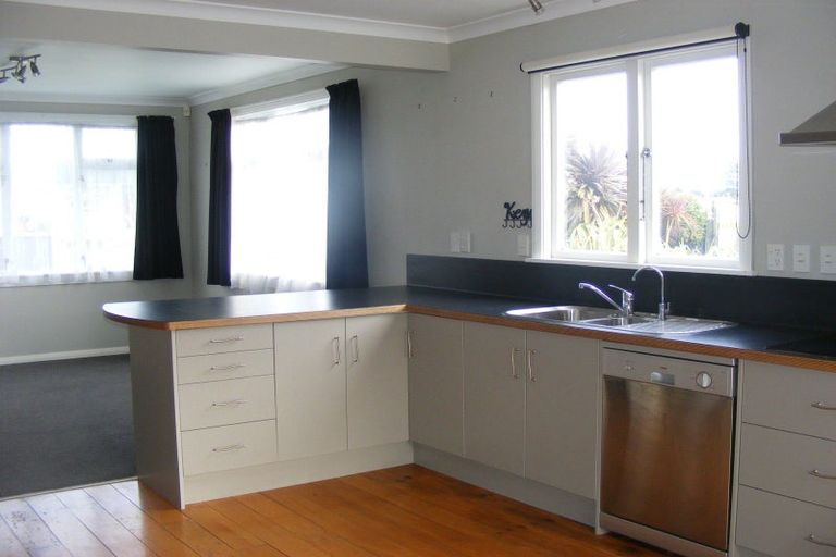 Photo of property in 125 Seabury Avenue, Foxton Beach, Foxton, 4815