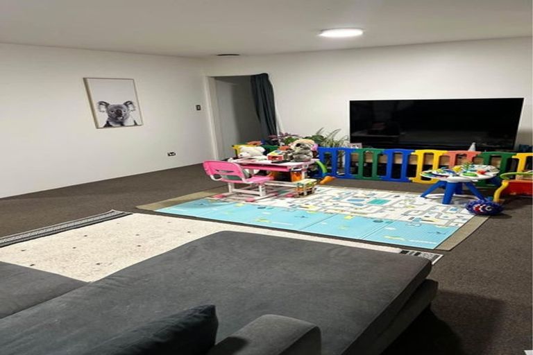 Photo of property in 8 Hastings Grove, Wainuiomata, Lower Hutt, 5014