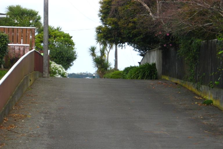 Photo of property in 13e Wallace Place, Westown, New Plymouth, 4310
