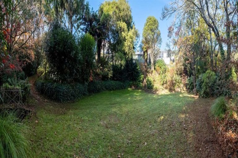 Photo of property in 16 Antonio Street, Stratford, 4332