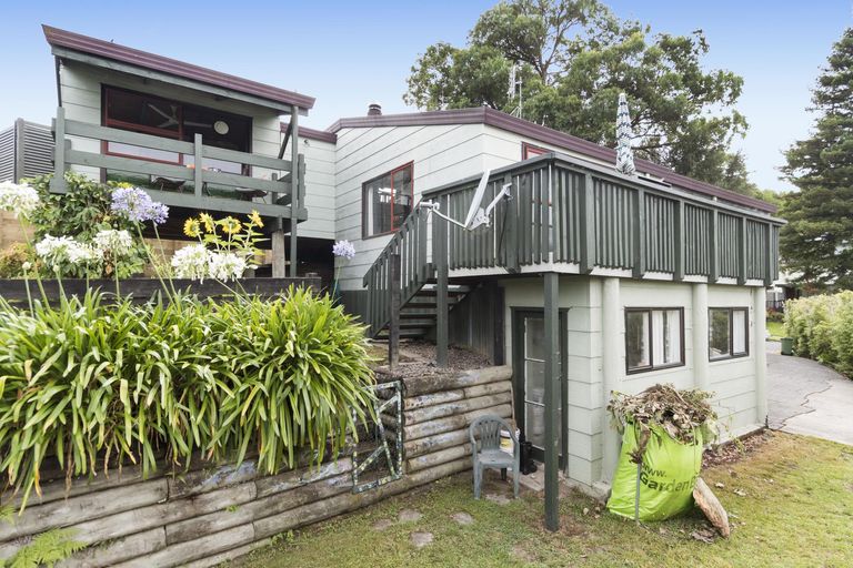 Photo of property in 25 Graham Place, Bellevue, Tauranga, 3110