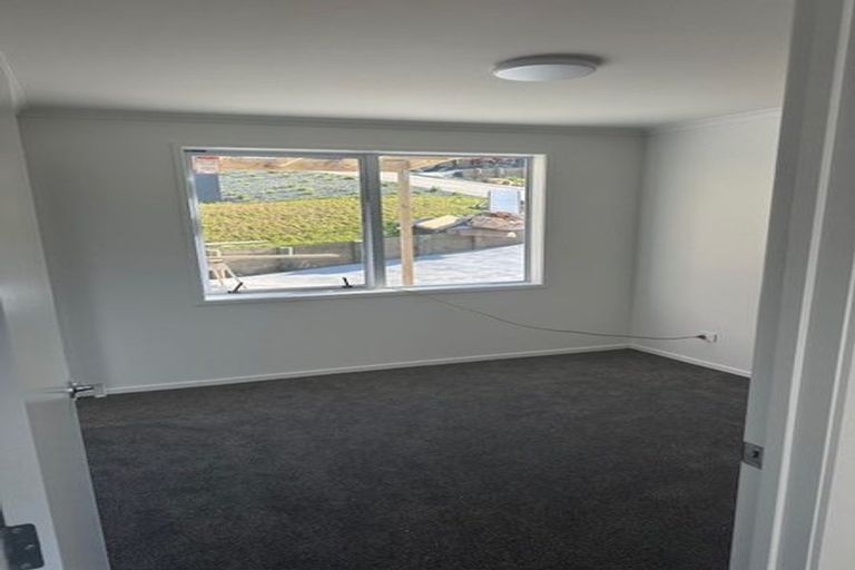 Photo of property in 5 Milla Mae Rise, Woodhill, 0110