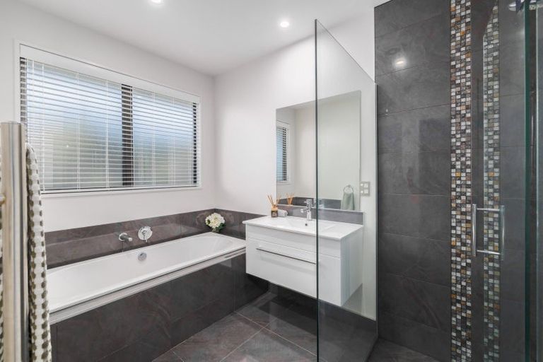 Photo of property in 5 Urihia Street, Marshland, Christchurch, 8083