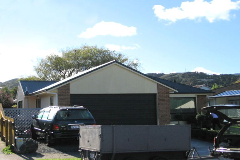 Photo of property in 14 Karamea Grove, Wainuiomata, Lower Hutt, 5014