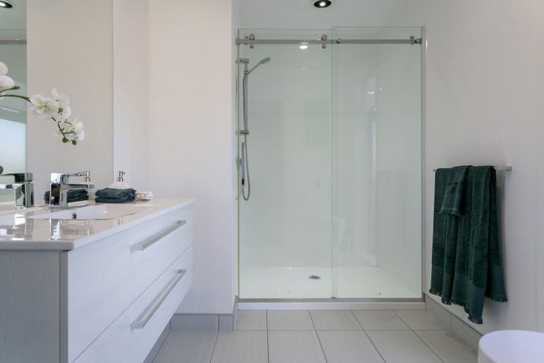 Photo of property in 27 Ngamotu Road, Taupo, 3330