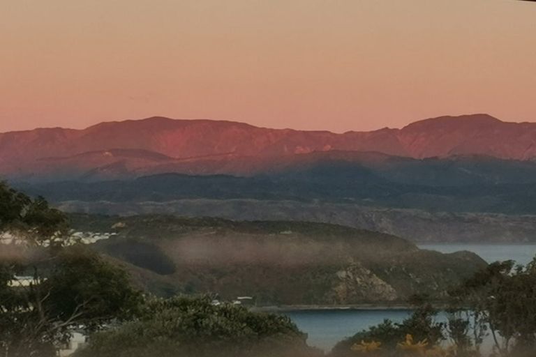 Photo of property in 18 Buckley Road, Southgate, Wellington, 6023